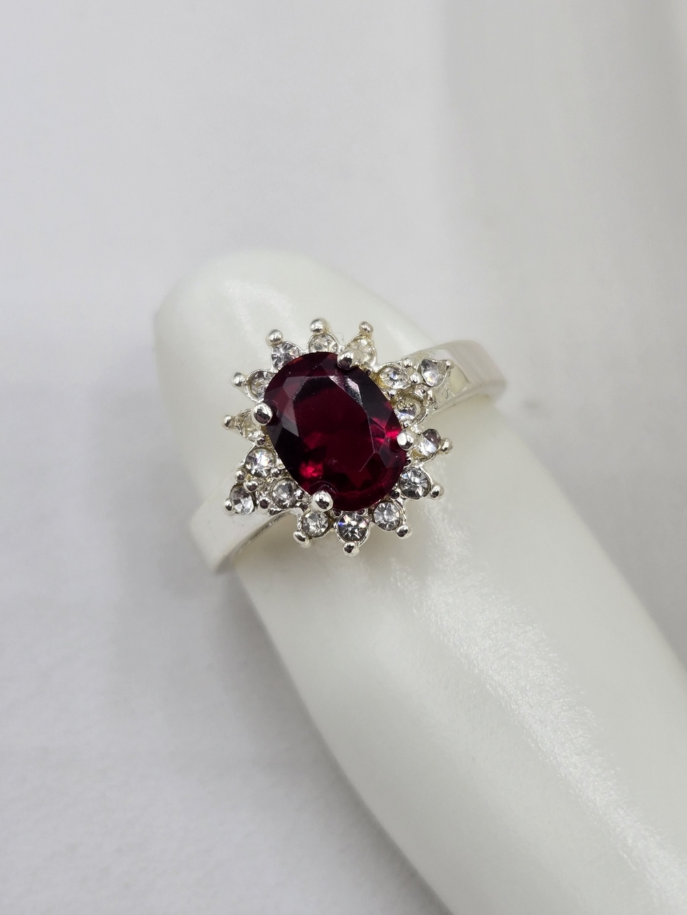 Swarovski Crystal Elements Silver Floral Ring Ruby Red Size 6 Prom Bridal Flower